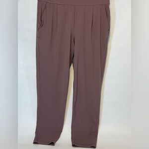 Athleta Women’s Elation Leggings in Dusty Mauve.